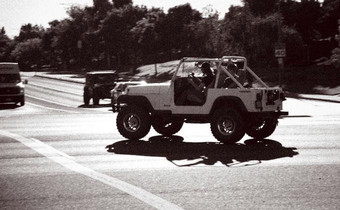 paul stewart unsplash jeep